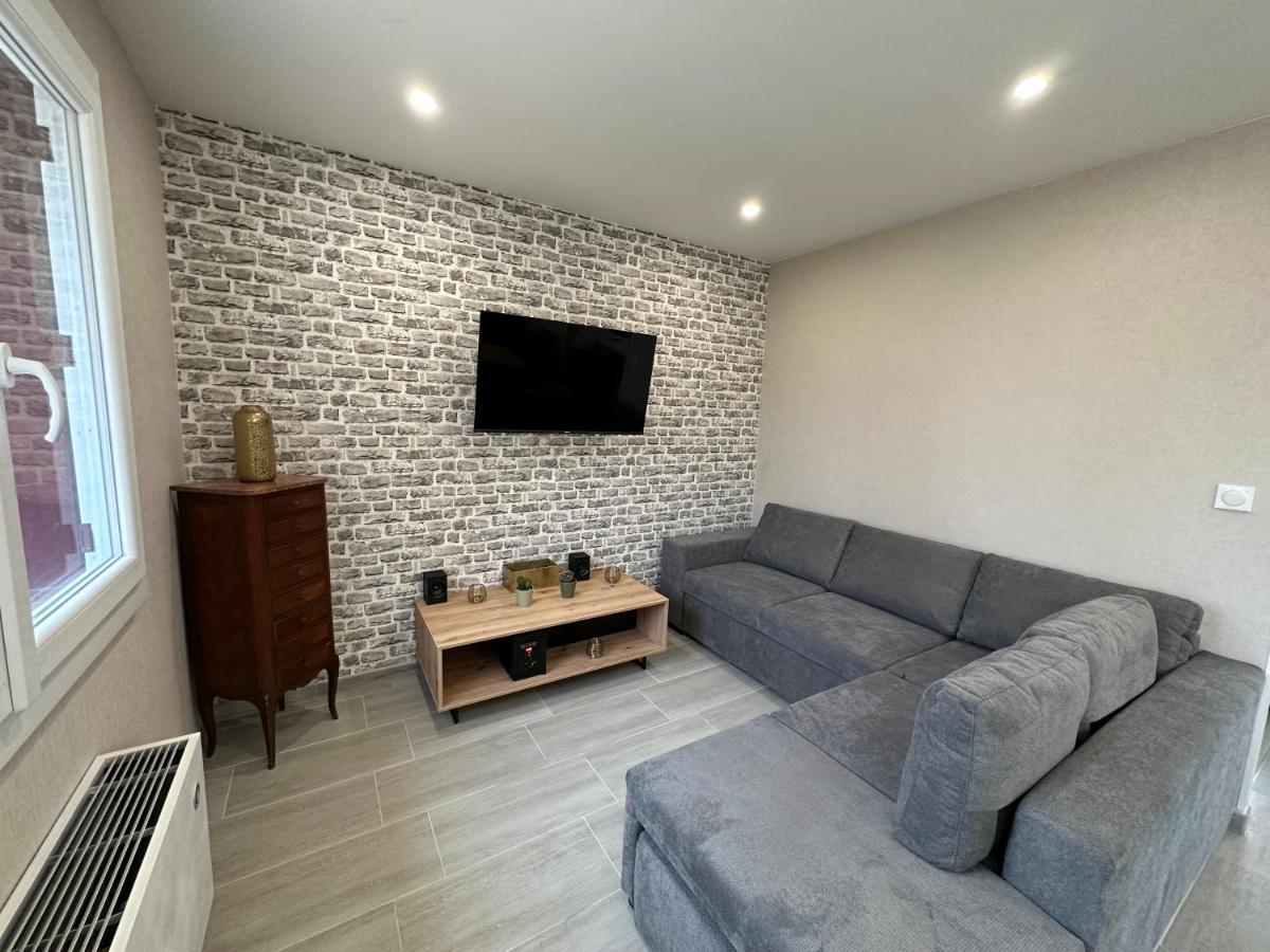 Agreable Maison Avec Jardin A Joinville Exteriör bild