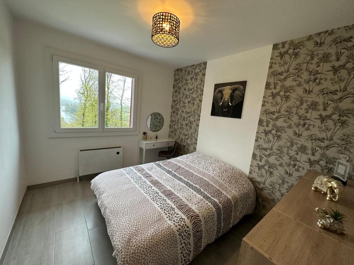 Agreable Maison Avec Jardin A Joinville Exteriör bild