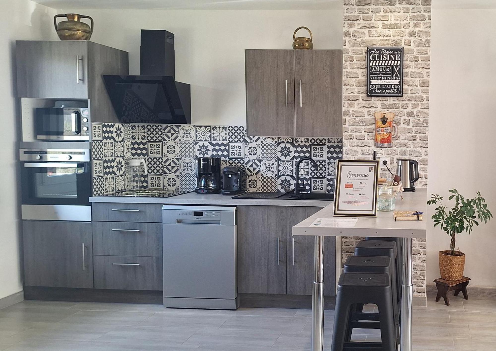 Agreable Maison Avec Jardin A Joinville Exteriör bild