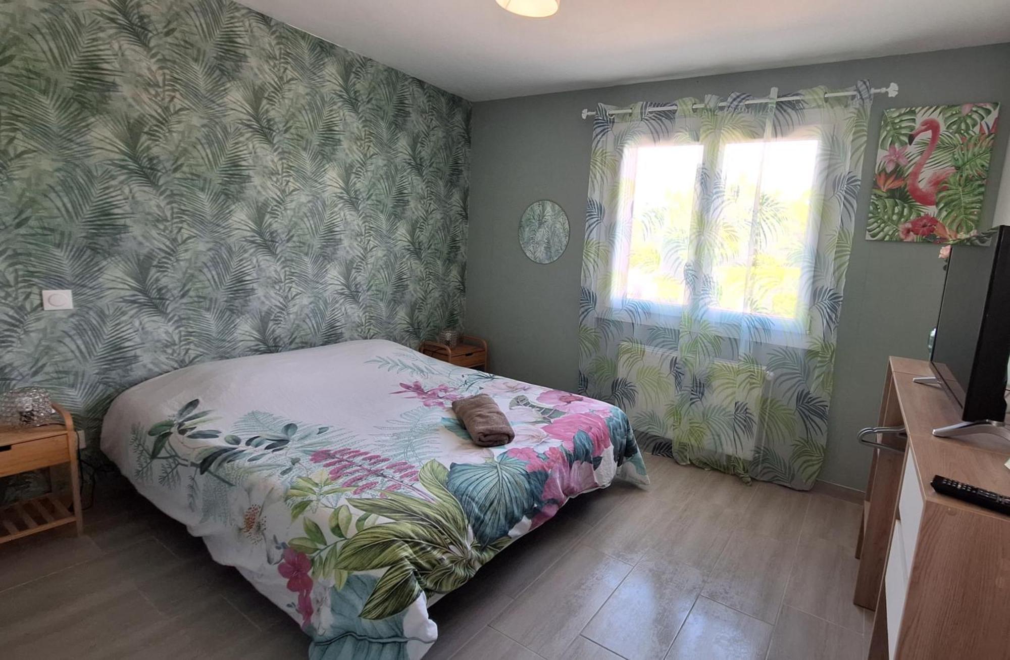 Agreable Maison Avec Jardin A Joinville Exteriör bild